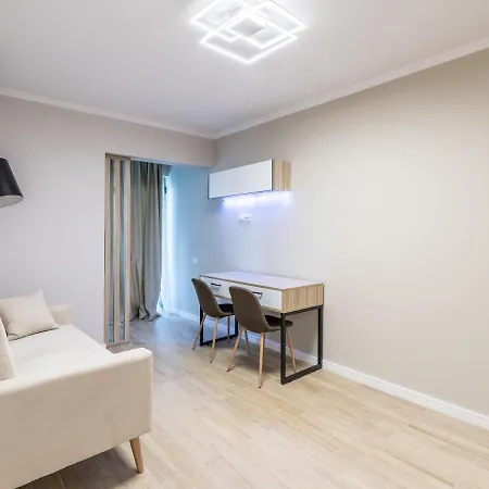Studio Saturn Apartment